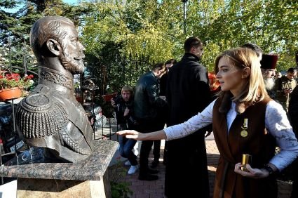 Любовь Безсолова: Во имя? Во имя чего?...