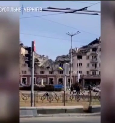 "Была гостиница "Украина", стала полнейшая руина"